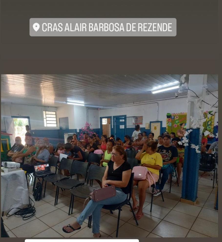 Palestra promovida pela Cruz Vermelha para a comunidade